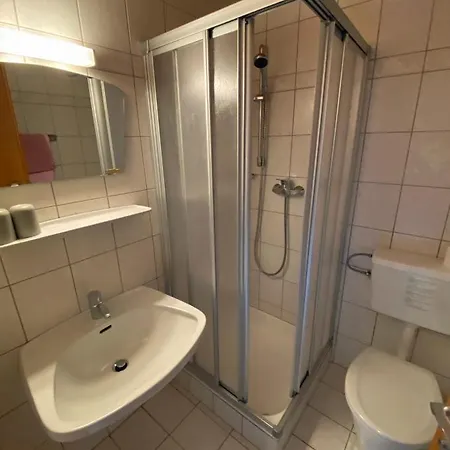 Konukevi Franglhof 2*