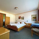 Franglhof By Managers בית הארחה